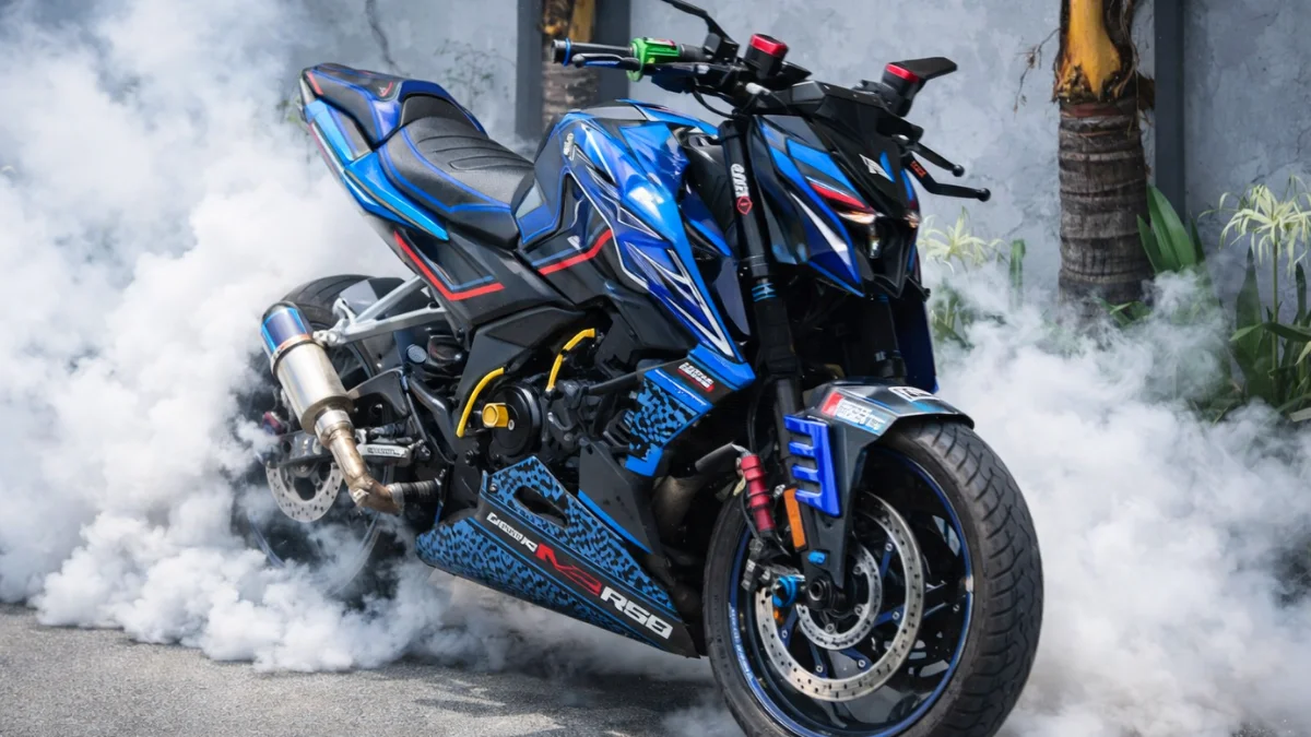 Bajaj Pulsar N160
